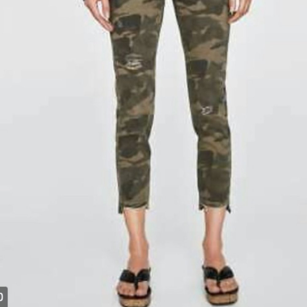 Zara distressed Camo skinny jeans